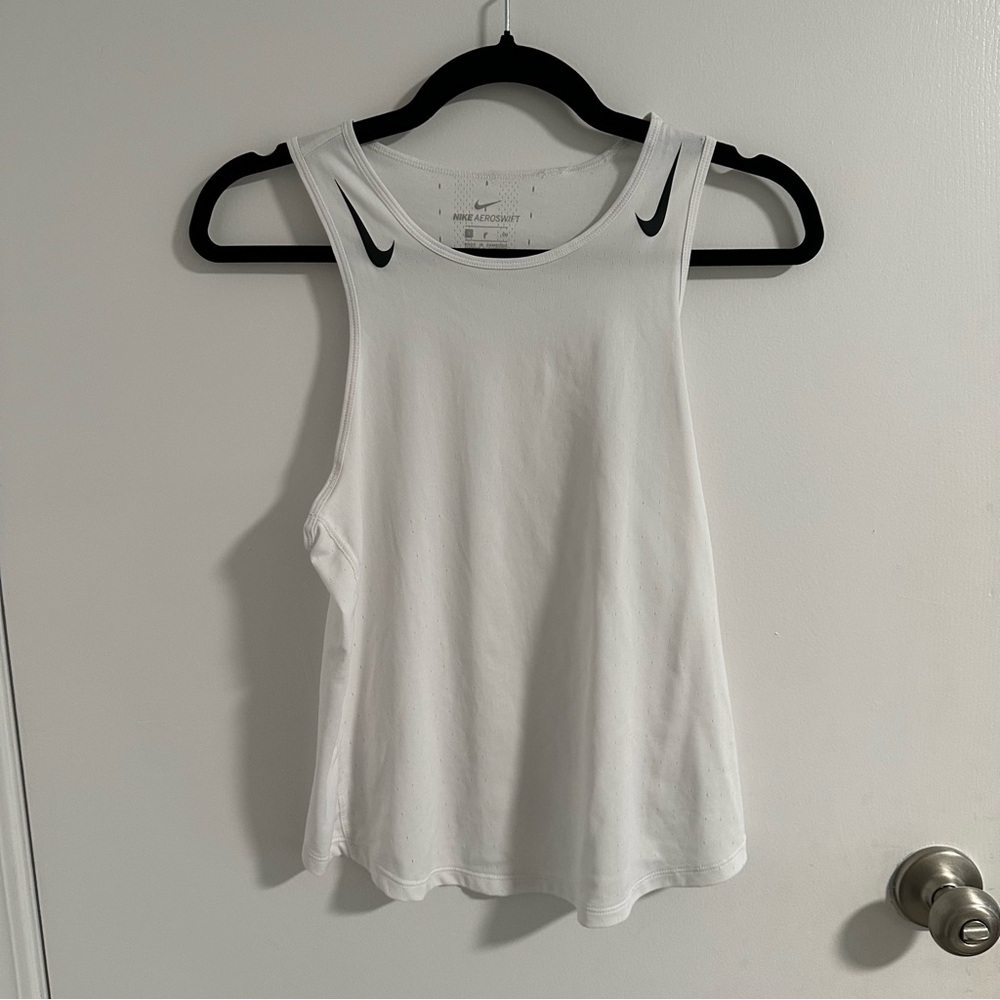 Nike Aeroswift Tank